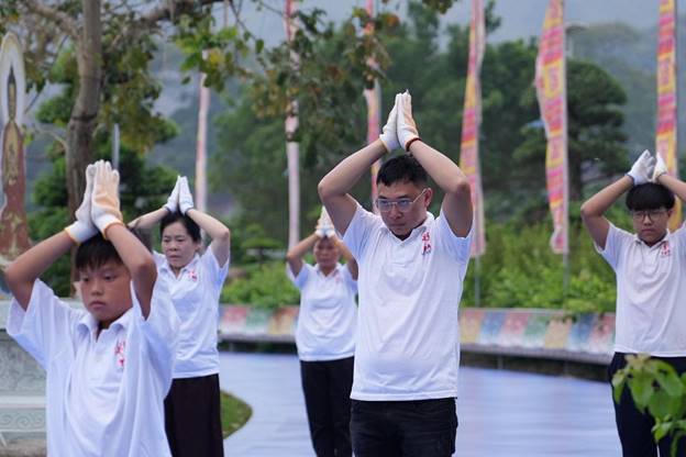 Đại Bảo tháp Mandala Tây Thiên hân hoan đón mừng Phật đản Vesak 2025
