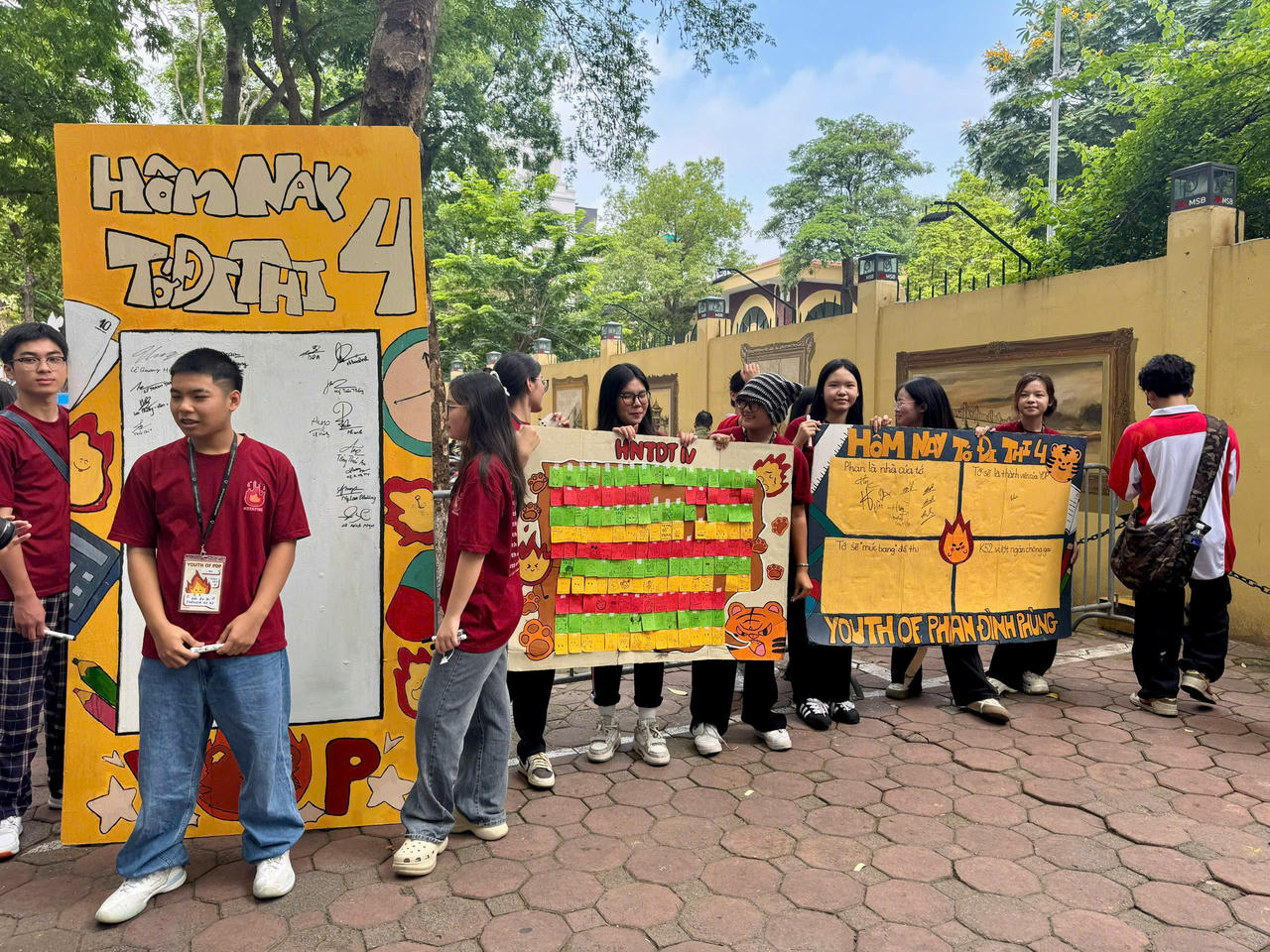  Hoàn tất thủ tục dự thi cho thí sinh vào lớp 10 THPT năm học 2025-2026