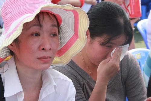 Hình ảnh ấn tượng và cảm động ngày khai giảng