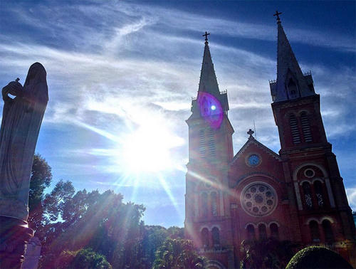 Tân Hoa hậu Thế giới từng du lịch xuyên Việt