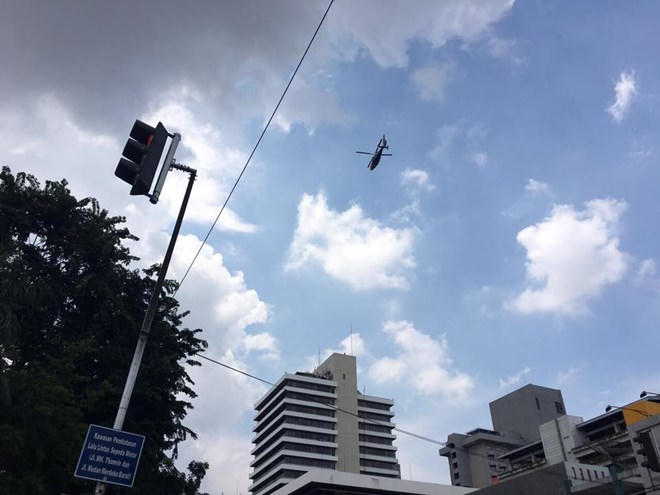 Cảnh sát Indonesia đấu súng với các phần tử nghi khủng bố