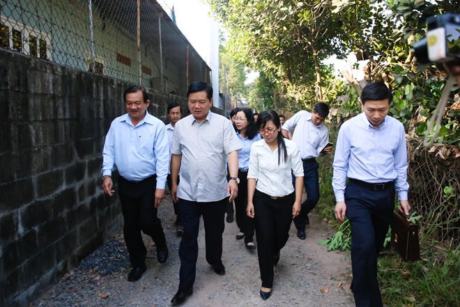 Tân Bí thư Đinh La Thăng 'sát hạch' lãnh đạo huyện