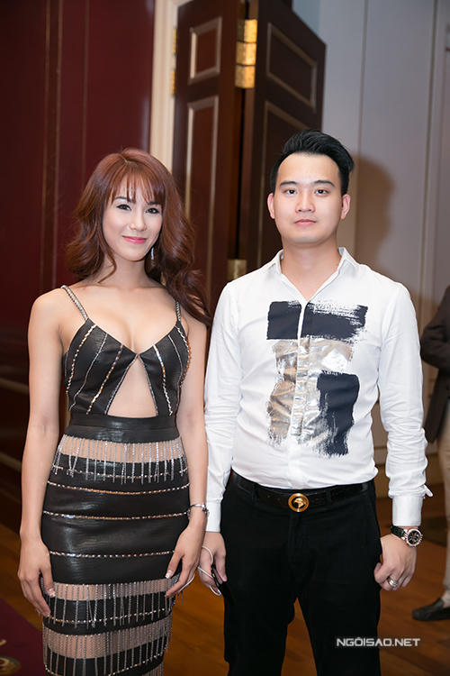 Thân thế bạn trai thiếu gia của mỹ nhân Việt