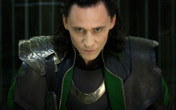 10 điều thú vị về người tình sexy nhất hành tinh của Taylor 