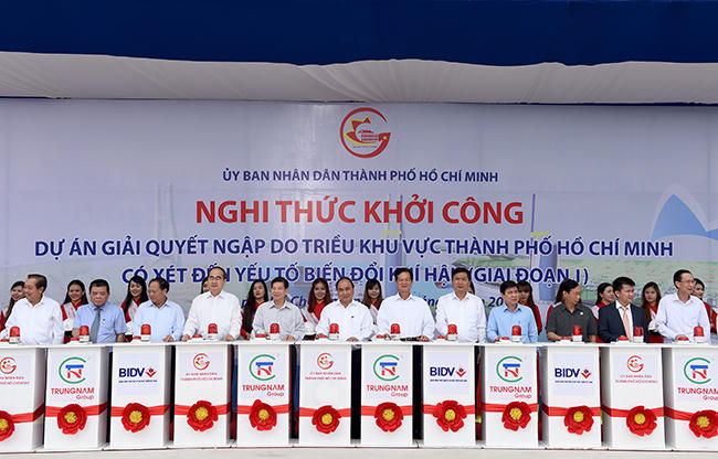 Khởi công 2 dự án cải thiện cuộc sống hàng triệu người dân TP HCM