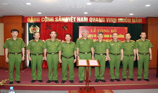 Bộ Công an thưởng các đơn vị phá đường dây cá độ bóng đá 'khủng'