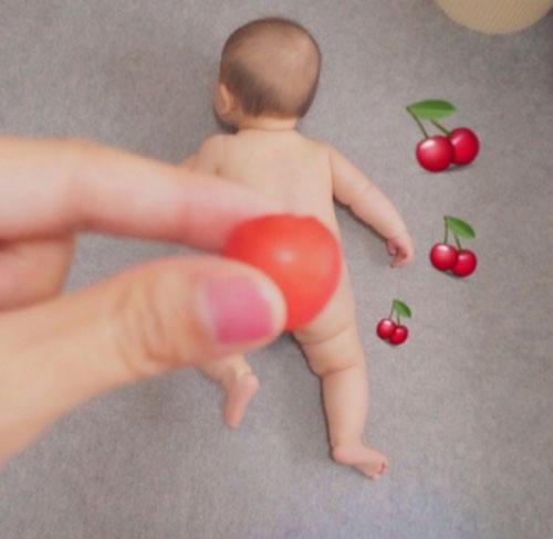 Trò khoe con 'độc nhất vô nhị' của mẹ Nhật