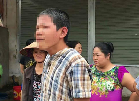 Bé trai 13 tuổi lái xe khách đâm loạn xạ trên đường Bắc Giang