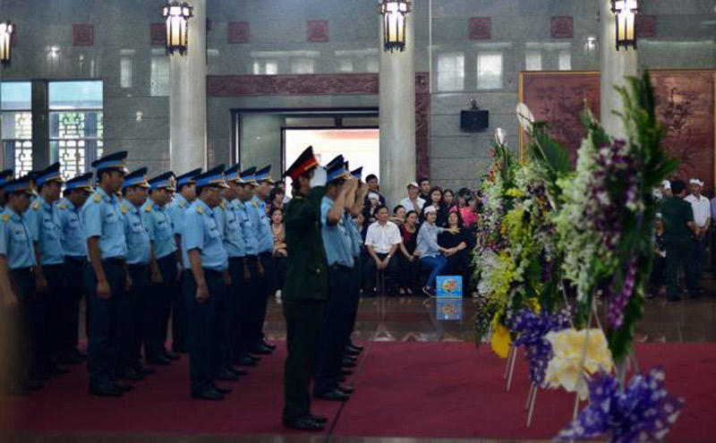 Xúc động cảnh tiễn biệt 3 phi công hy sinh ở Vũng Tàu