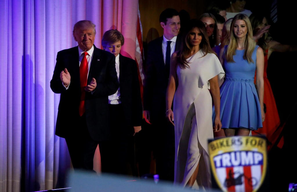 Khoảnh khắc khó quên trong ngày lịch sử của Mỹ