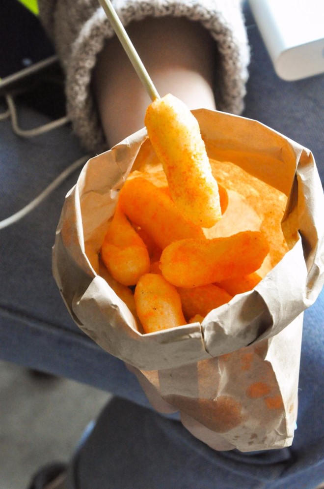 Món lạ hấp dẫn giới trẻ Hà thành