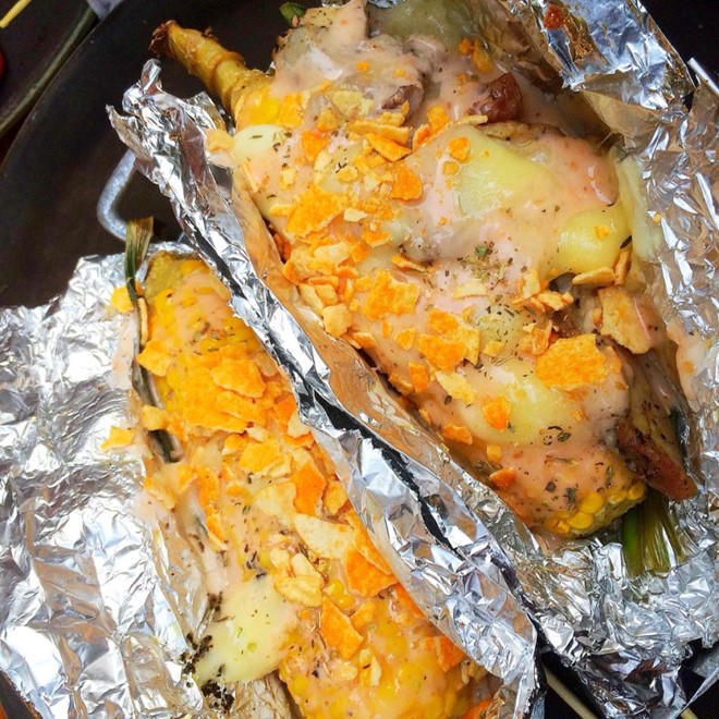 Món lạ hấp dẫn giới trẻ Hà thành