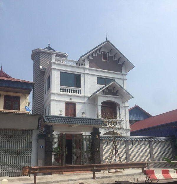 Chiến Thắng mua xe 3 tỷ, xây nhà 5 tỷ, tiền từ đâu?