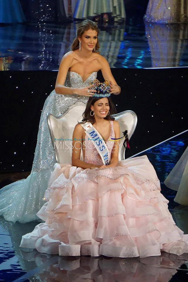 Nhan sắc rạng ngời của tân Hoa hậu thế giới Stephanie del Valle