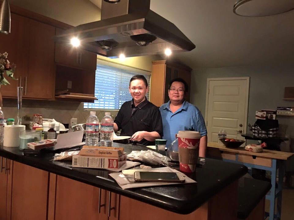 Minh Béo khoe ảnh trên face, người 'ném đá', 'kẻ' động viên