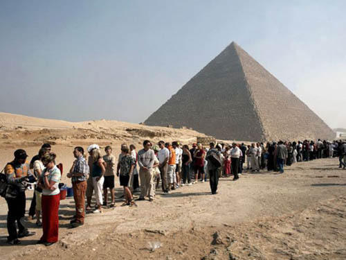 Du khách vỡ mộng về các thánh địa du lịch