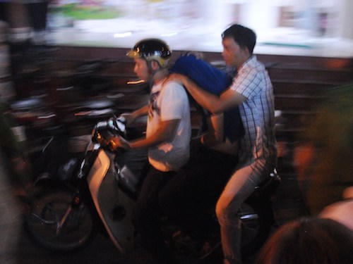 Nhân chứng kể vụ nam sinh giết bạn gái lớp 9 ở TP HCM