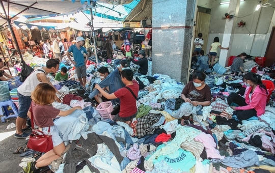 5 khu chợ giá rẻ nhất dành cho công nhân, sinh viên ở TP HCM