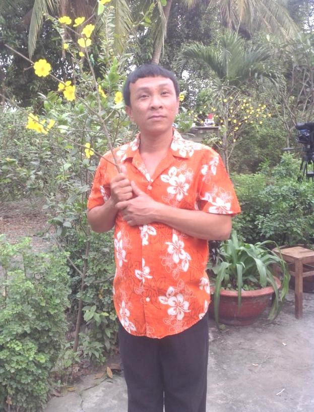 Chuyện đời diễn viên hài chạy show 10 năm mua được nhà 20 m2