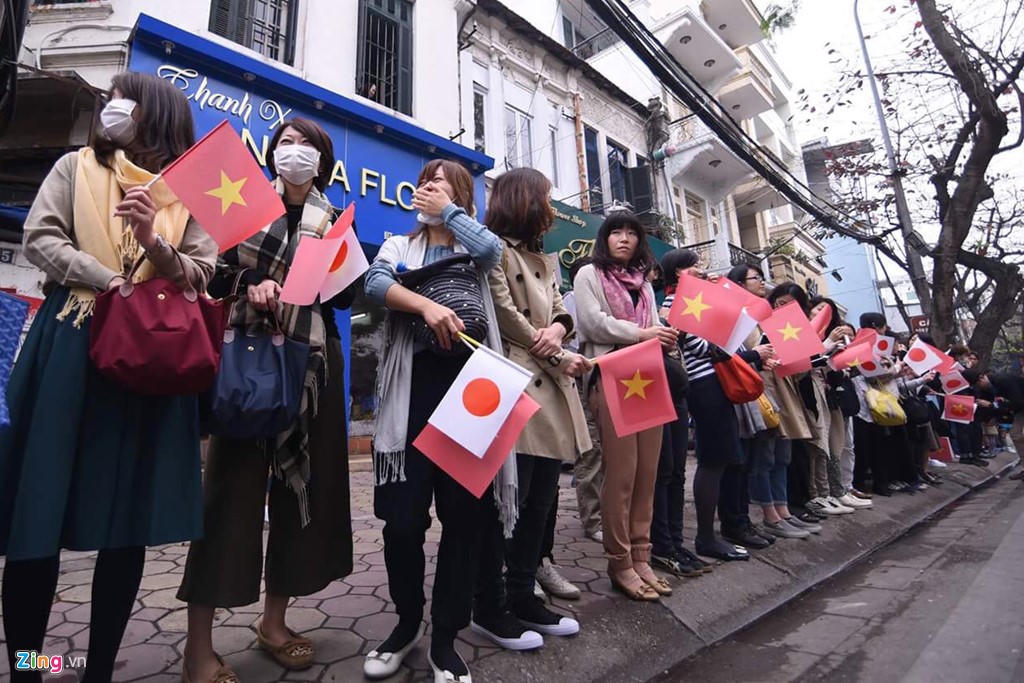 Văn Miếu - Quốc Tử Giám ấm áp hơn nhờ Vua và Hoàng hậu Nhật Bản 