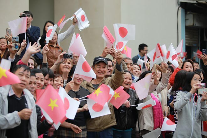 Văn Miếu - Quốc Tử Giám ấm áp hơn nhờ Vua và Hoàng hậu Nhật Bản 