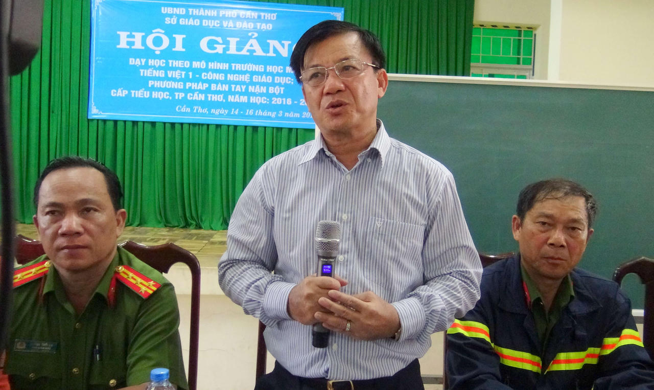 Lửa bùng phát lại trong đêm, Cần Thơ cầu viện TP HCM chữa cháy