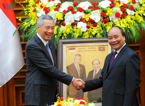 Toàn cảnh lễ đón chính thức Thủ tướng Singapore tại Phủ Chủ tịch