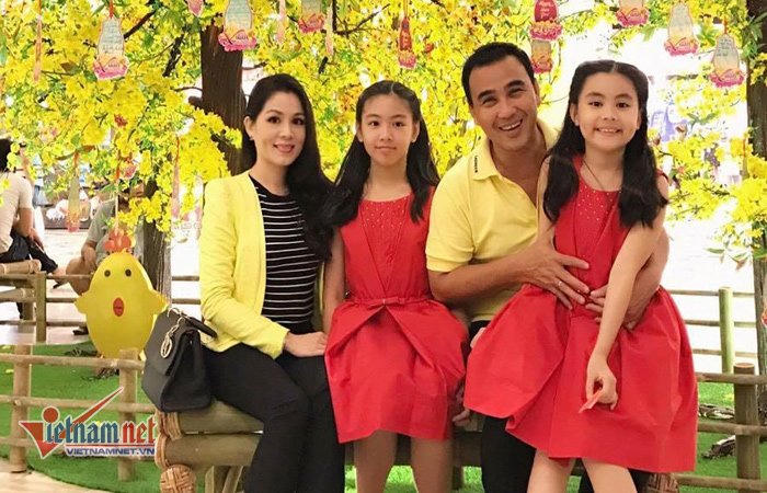 Hiếm có đàn ông Việt yêu chiều vợ như Quyền Linh