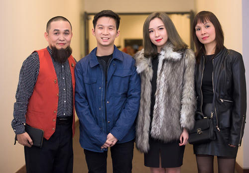 Chân dung những cô con gái xinh đẹp, xa lánh showbiz của sao Việt