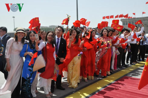 Những hình ảnh đầu tiên về Chủ tịch nước tại Trung Quốc