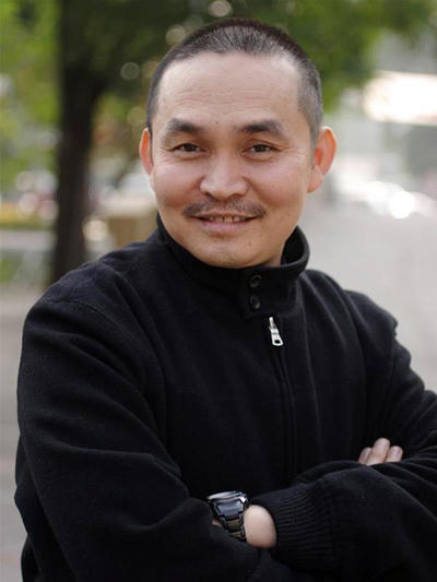 'Vua hài đất Bắc' Xuân Hinh xin về hưu sớm