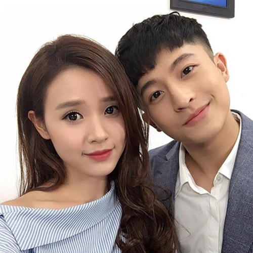 Midu, Harry Lu ngầm công khai tình cảm trên Facebook?