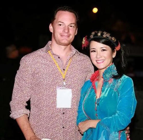 Cuộc sống bên phi công trẻ của 'bống' Hồng Nhung thế nào?