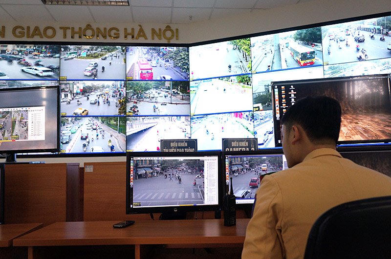 Camera giao thông Hà Nội bắt lỗi kiểu khác lạ