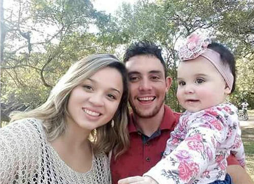 Cặp song sinh chào đời từ người mẹ chết não hơn 4 tháng