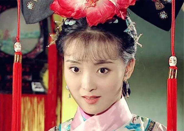 Sao nữ 'Hoàn Châu cách cách' từng bị chồng con coi thường