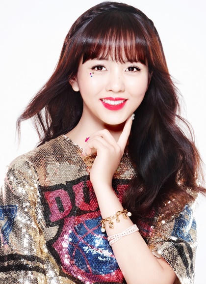 Nhan sắc mỹ nhân 18 tuổi đang khuynh đảo màn ảnh Hàn