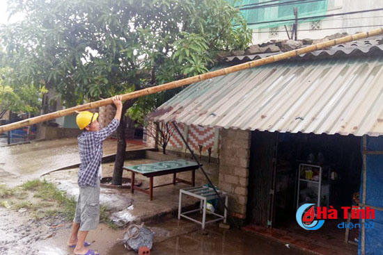 Hà Tĩnh hối hả phòng chống bão số 4