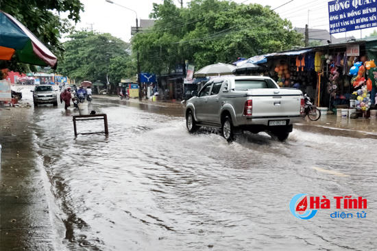 Hà Tĩnh hối hả phòng chống bão số 4