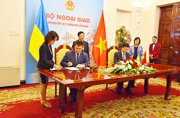 Bộ Tư pháp Việt Nam và Bộ Tư pháp Ukraine ký thỏa thuận hợp tác