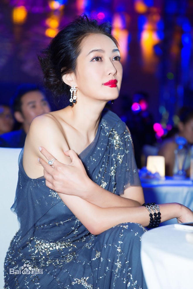 Mỹ nữ 'dại trai' bao nuôi người tình và cái kết đắng