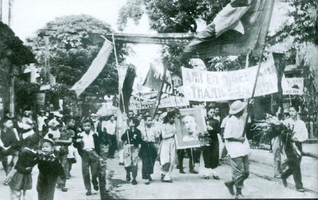 Những khoảnh khắc lịch sử ngày Giải phóng Thủ đô 