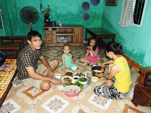 hang-nghin-tho-mo-bo-nghe-an-com-duong-gian-lam-viec-am-phu