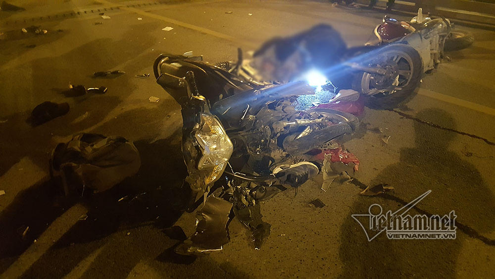 tai nạn,tai nạn giao thông,tai nạn chết người,cầu vượt Thái Hà,Hà Nội