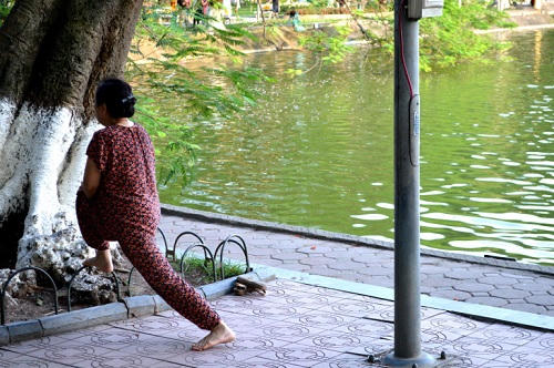 khach-tay-ghen-ty-voi-phu-nu-viet-vi-an-mai-khong-beo-1