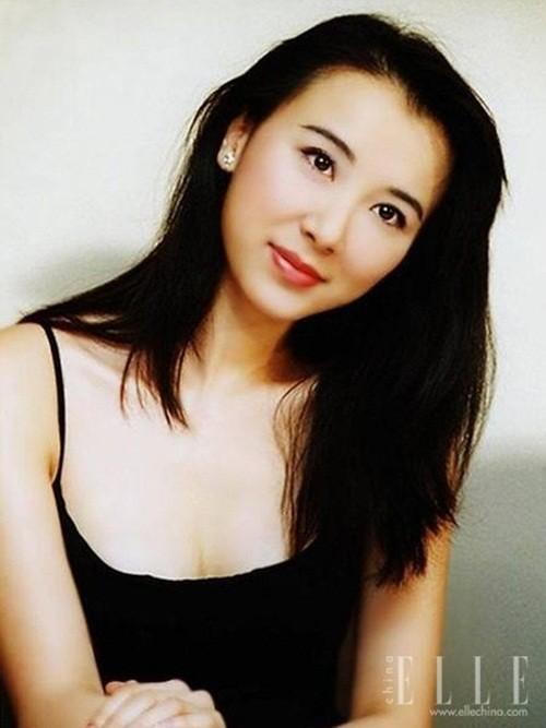 my nhan duoc dai gia "bao tron goi" chiu tui nhuc, neo don tuoi xe chieu hinh anh 2