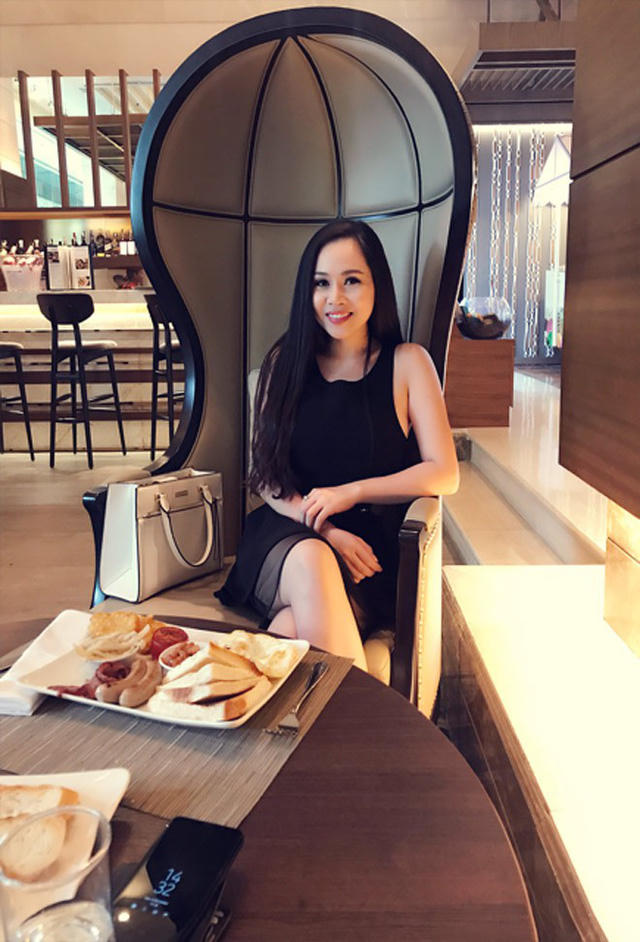 Bất ngờ với cát xê và xế sang 8 tỷ của "Bà Tưng màn ảnh nhỏ"