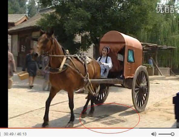 Những hạt sạn khiến khán giả không thể nhịn cười trong phim cổ trang hình ảnh 2 nhung hat san khien khan gia khong the nhin cuoi trong phim co trang hinh anh 2