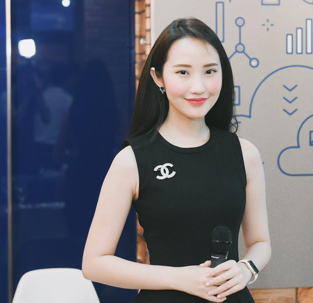 Bất ngờ với nhan sắc thuở xưa của bạn gái mới thiếu gia Phan Thành