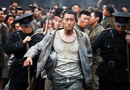 so-ji-sub-quy-ong-doc-than-dat-gia-xu-han-7